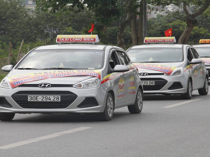 Hãng taxi Long Biên